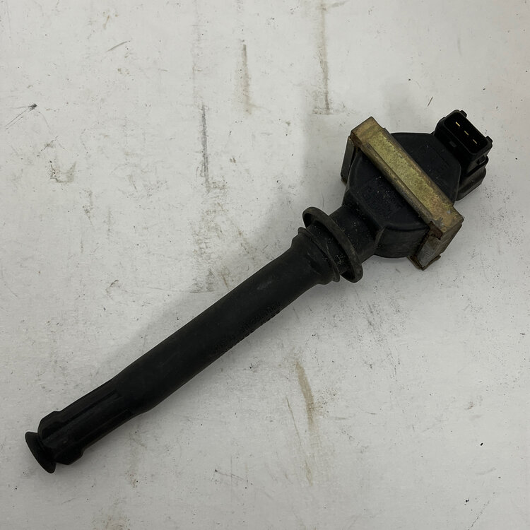 maserati Quattroporte 4 - ignition coil - 571084200