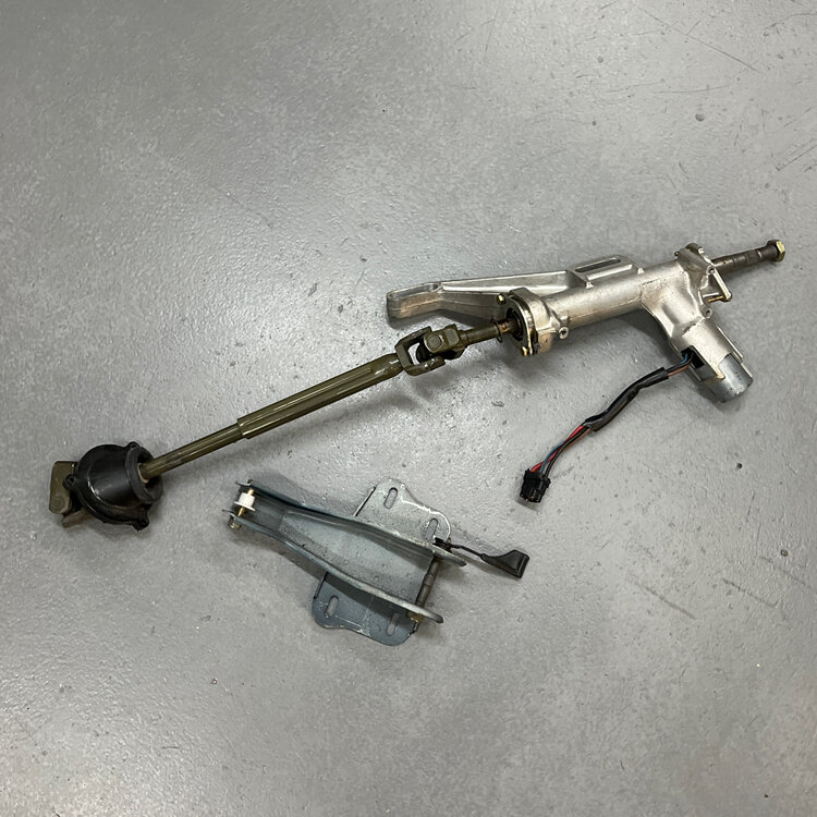 Maserati Quattroporte 4 - steering column 377800120 -  377800420 - 377800115