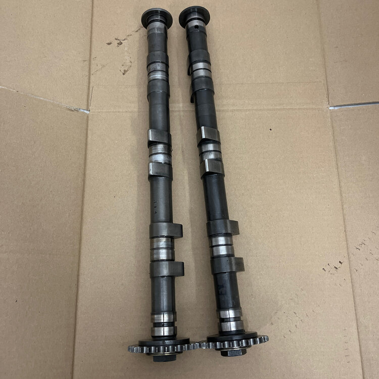 Maserati quattroporte 4 - EXHAUST CAMSHAFT, RH HEAD ASSY -  311053116