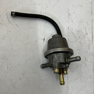 Maserati Quattroporte 4 Pressure regulator - 477073601