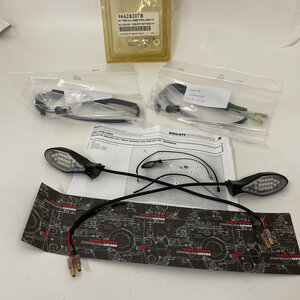 Ducati 1100 hypermotard Black Led indicators - 96628207B