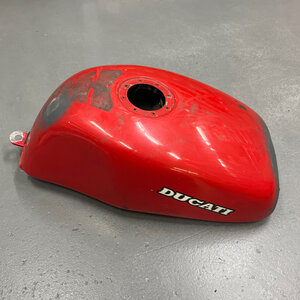 Ducati 750 900 sport Fuel Tank red -58610021AA