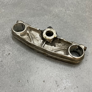 Ducati paso 750 Steering Crown -037037610