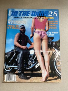 In the Wind 28 - 2400009-MAN