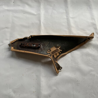 Maserati Quattroporte 4&nbsp;REAR LH PILLAR (BEIGE LEATHER) - 379152305