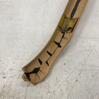 Maserati Quattroporte 4&nbsp;FRONT LH PILLAR (BEIGE LEATHER) - 379152301