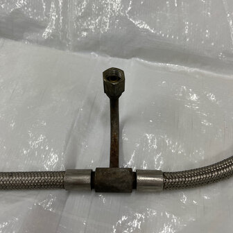 Maserati Quattroporte 4 Petrol delivery rube - 573064204