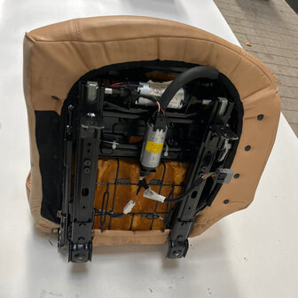 Maserati Quattroporte 5 Rear seat left Beige