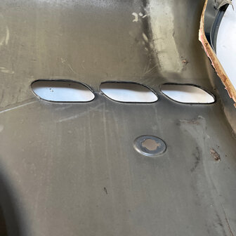 Maserati Quattroporte 5 RH FRONT FENDER