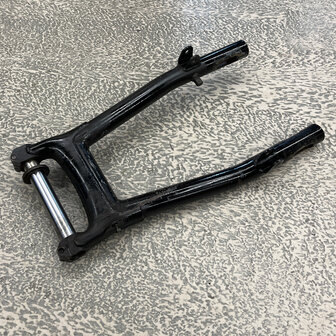 Ducati Pantah Black rear swing arm - 066040200