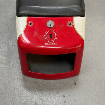 Ducati 750 sport 900 Rear cowling red + seat -  48330031A - 59510041A
