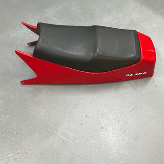 Ducati 750 sport 900 Rear cowling red + seat -  48330031A - 59510041A