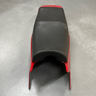 Ducati 750 sport 900 Rear cowling red + seat -  48330031A - 59510041A