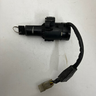 Ducati 750 sport Key switch - with key - 65240011A
