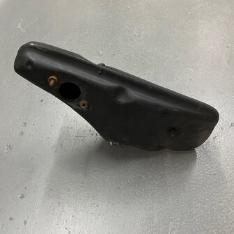 Maserati Quattroporte 4 Tank with pump - 398150132