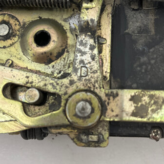 Maserati Quattroporte 4 Rear lock right - 374500246