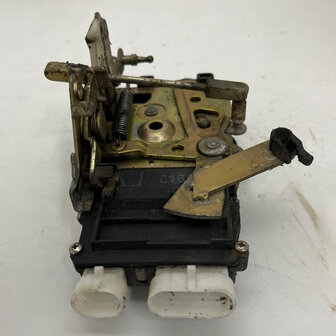 Maserati Quattroporte 4 front lock left - 374500145