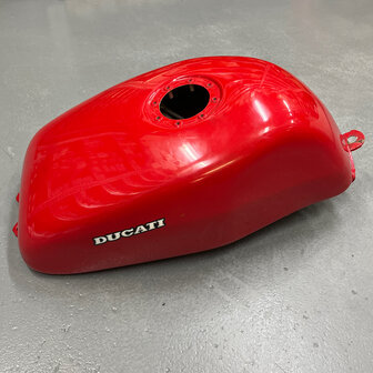 Ducati 750 900 sport Fuel Tank red -58610021AA