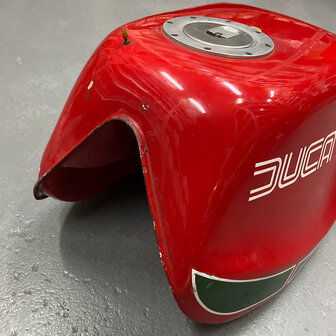 Ducati Bevel Tank - red- 079783505