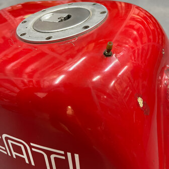 Ducati Bevel Tank - red- 079783505