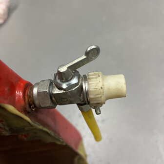 Ducati - Pantah - Red fuel tank - 066183200
