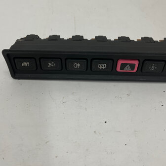 Maserati quattroporte 4 Dashboard with switches - 373330306
