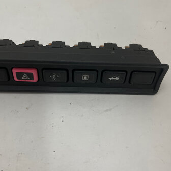Maserati quattroporte 4 Dashboard with switches - 373330306