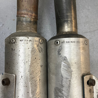 Ducati supersport Scratched Ducati SET exhaust bos