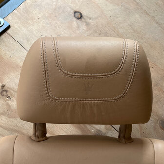 Maserati Quattroporte 4 Beige - FRONT RH SEAT ASSY - 376900034