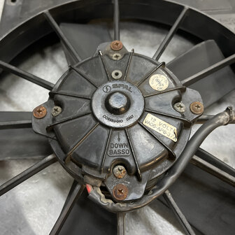 Maserati Quattroporte 4  Electric fan assy &amp; Duct- 373330105