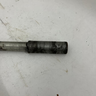Ducati Paso front wheel axle - 037077330