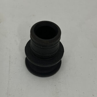 Maserati quattroporte 4 -  oil filler cap -  310453314