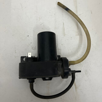 maserati Quattroporte 4 - vacuum pump 325520172