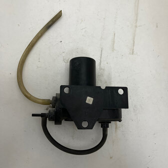 maserati Quattroporte 4 - vacuum pump 325520172