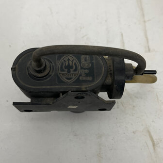 maserati Quattroporte 4 - vacuum pump 325520172