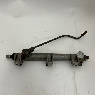 Maserati Quattroporte 4 RH manifold 495060000