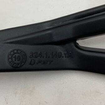 Ducati 848 1098 1198 footpeg holder set black - 82411481AB - 82411491AB