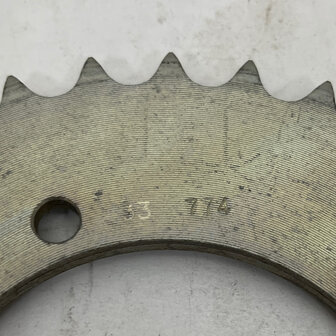Moto Guzzi - Rear sprocktet Z=33 -GU10333800 - Falcone