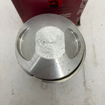 Ducati Pantah 500 piston - 066047400