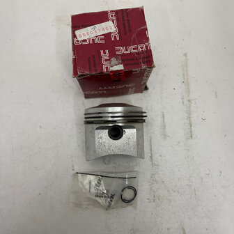 Ducati Pantah 500 piston - 066047400