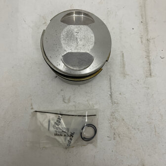 Ducati Pantah 500 piston - 066047400