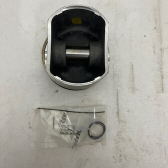 Ducati Pantah 500 piston - 066047400