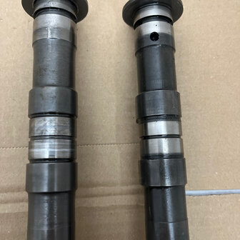 Maserati quattroporte 4 - EXHAUST CAMSHAFT, RH HEAD ASSY -  311053116