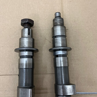 Maserati quattroporte 4 -  INTAKE CAMSHAFT, ASSY -  311053118