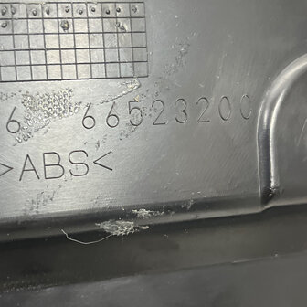 Maserati Quattroporte 5 Glove box M 139 - 66523200