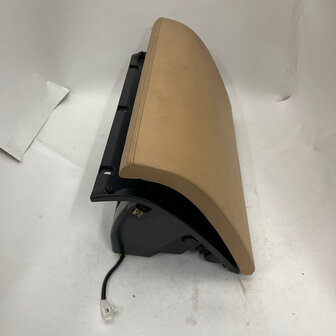 Maserati Quattroporte 5 Glove box M 139 - 66523200