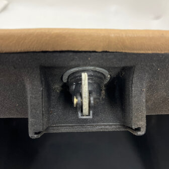 Maserati Quattroporte 4 - glove box  372308113