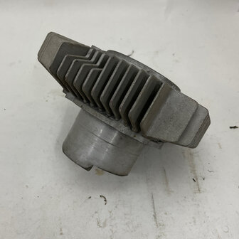 Ducati 74 mm cylinder head horizantal - 066017210 - 066017213 Pantah 500
