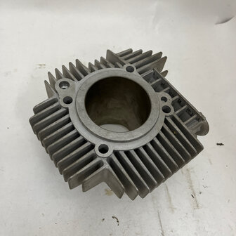 Ducati 74 mm cylinder head horizantal - 066017210 - 066017213 Pantah 500