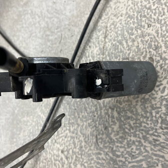 Maserati Quattroporte 4 window regulator left front door - 377700021
